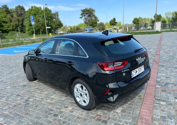 Kia Ceed cena 76000 przebieg: 20000, rok produkcji 2021 z Świnoujście małe 29